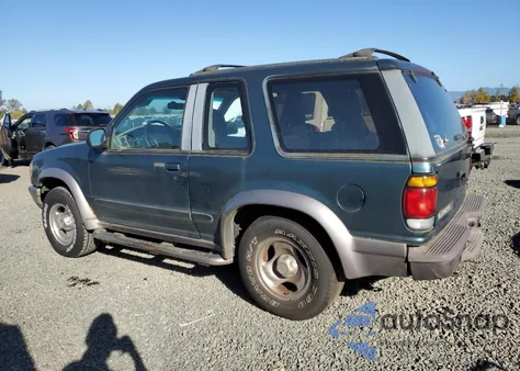 1996 Ford Explorer from USA, damaged, VIN 1FMDU24X3TUA41126
